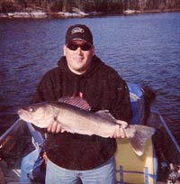 Mike's 28 inch walleye